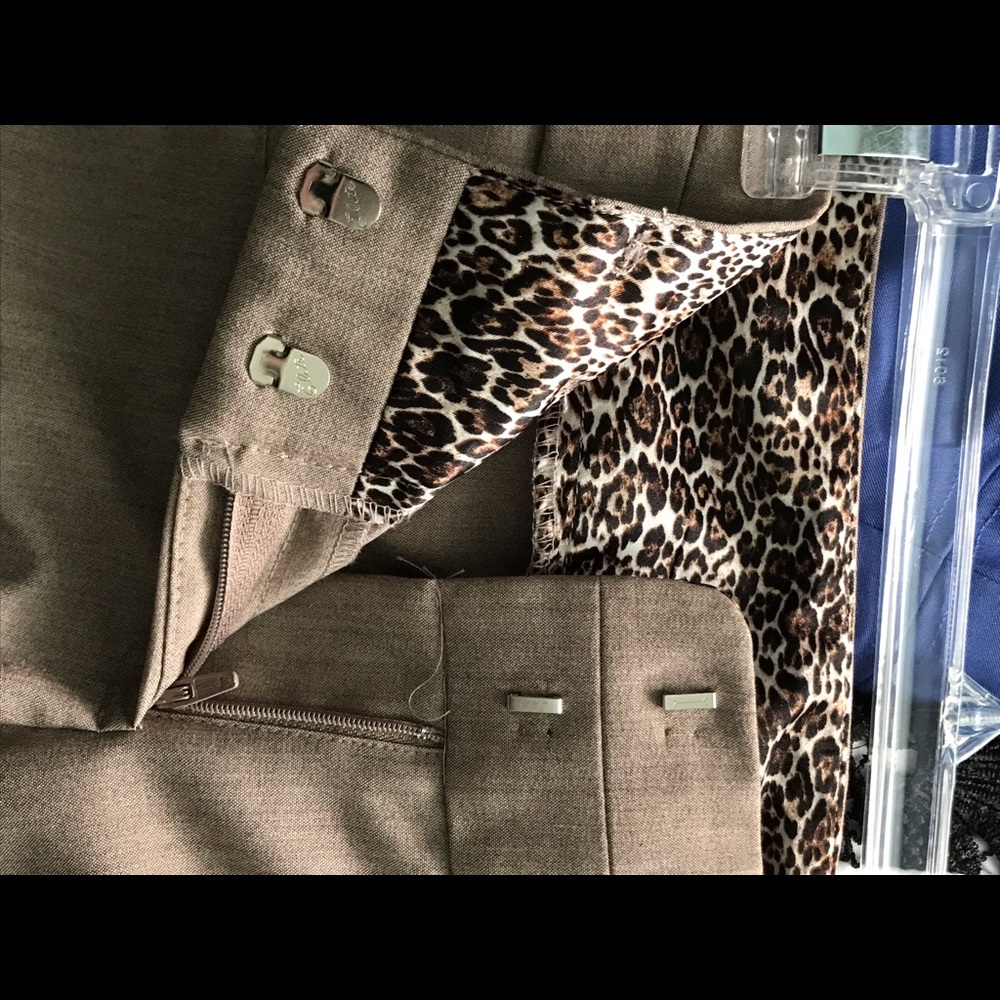 These light brown work pants that are versatile